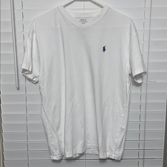 White short sleeve v neck - Picture 1 of 4
